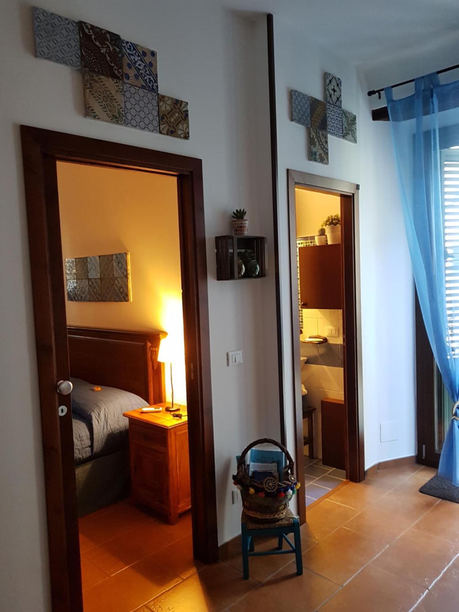 Casa Vacanze Villa D'Orleans Palermo Exterior foto