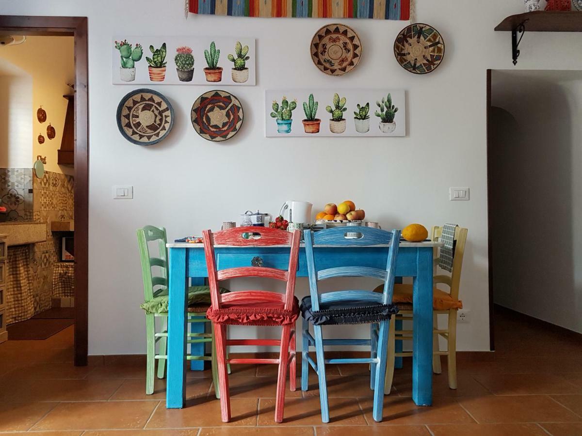 Casa Vacanze Villa D'Orleans Palermo Exterior foto